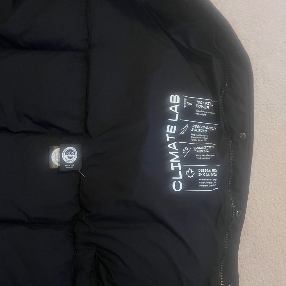 Aritzia Black Puffer Coat - Picture 13 of 16